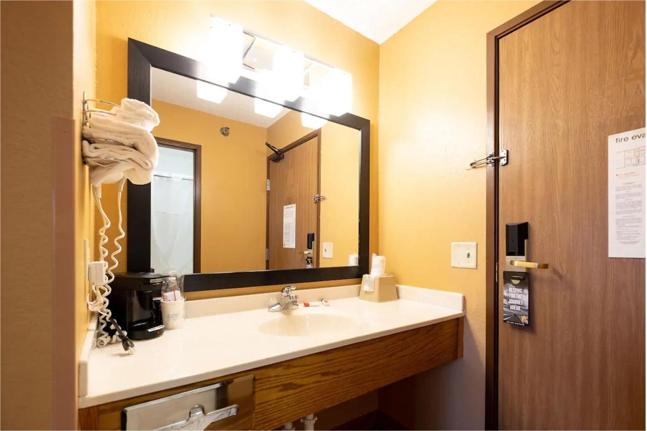 Blaine Town Inn & Suites المظهر الخارجي الصورة